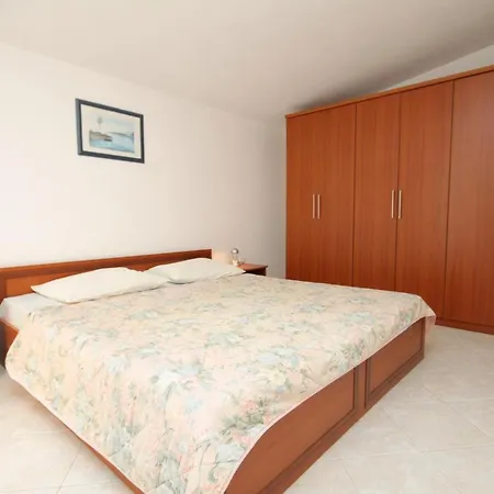 Apartamento 7240a Ližnjan